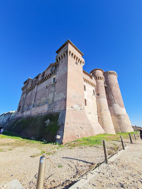Il Mastio, visto dal mare