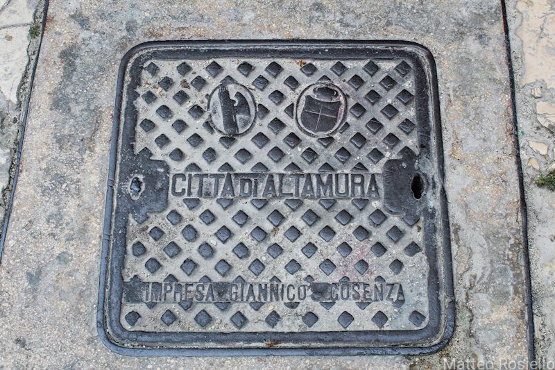 Un tombino di chiara datazione