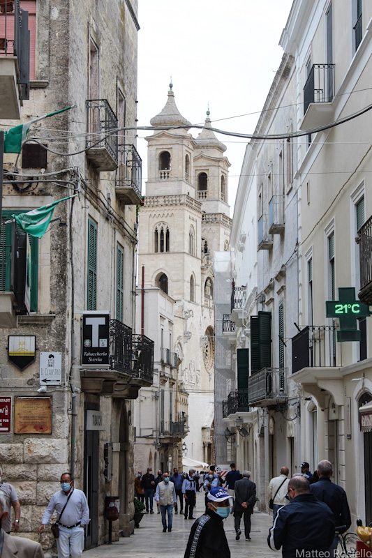 Il corso e Santa Maria Assunta